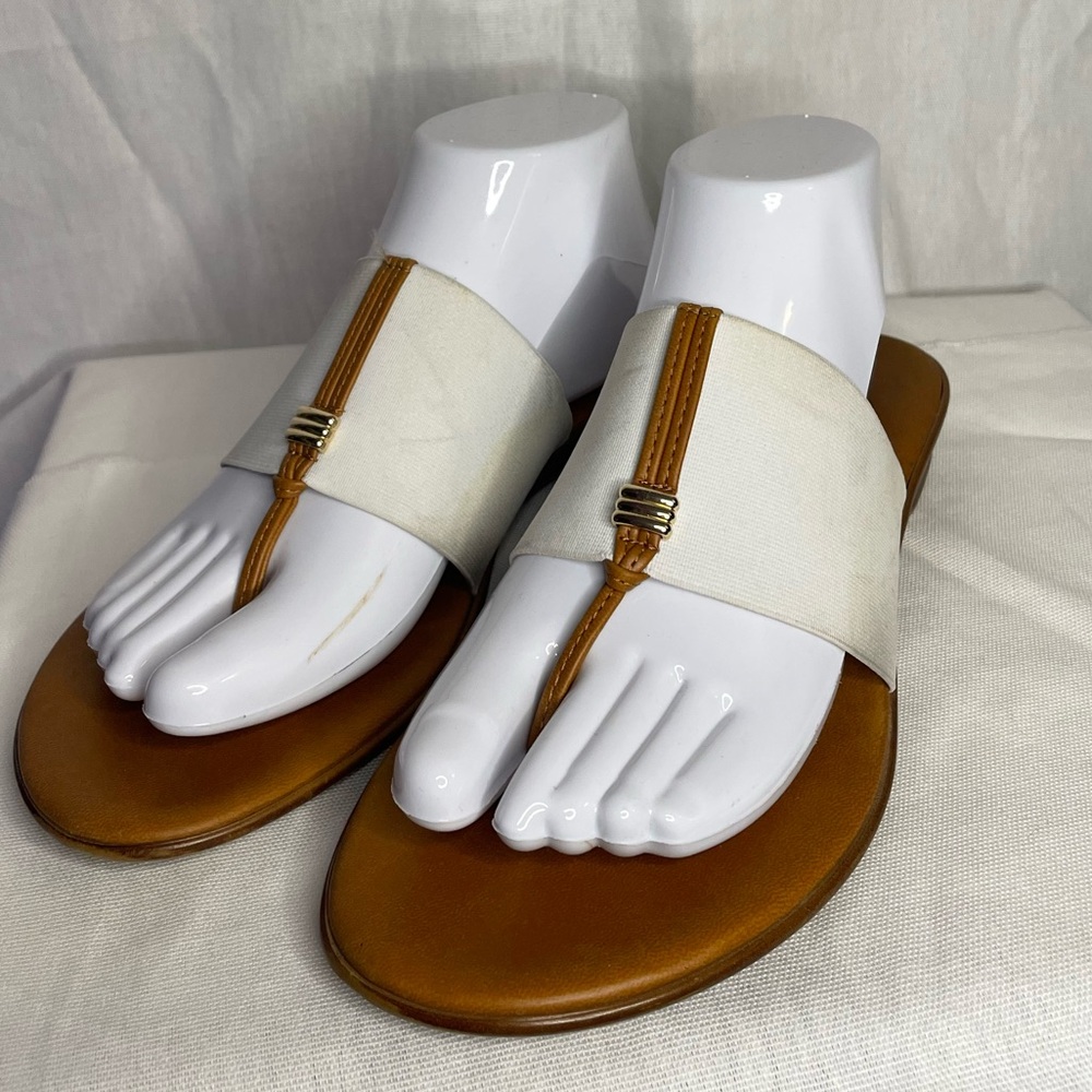 Italian Shoemakers Women’s Size 9 Sandals White and Gold